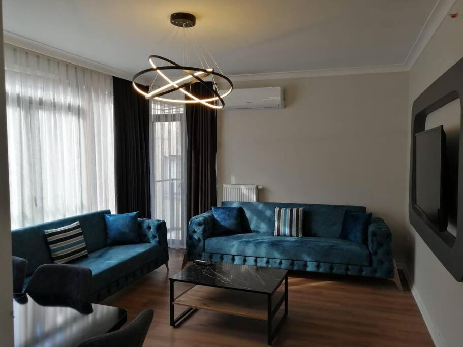 איסטמבול Sisli Apartment, 2 Bedrooms, 250 M Metro, New Modern Residence מראה חיצוני תמונה